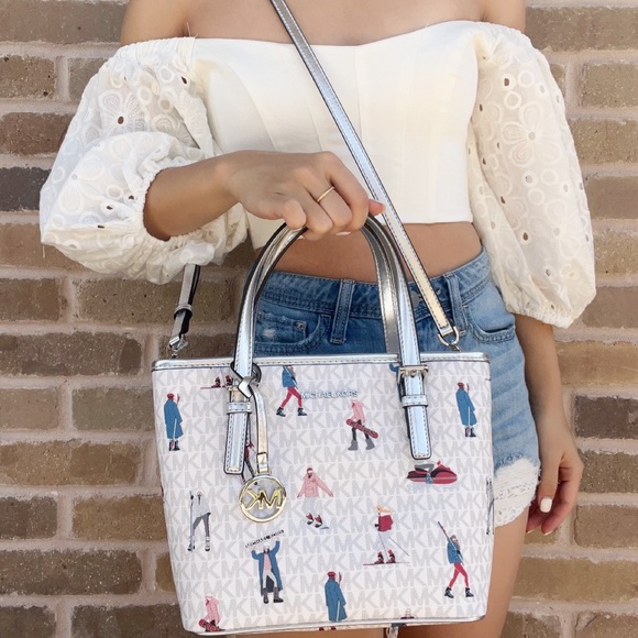 Michael Kors Jet Set XS Carryall Tote Crossbody Bright White MK Girls - Picture 2 of 3